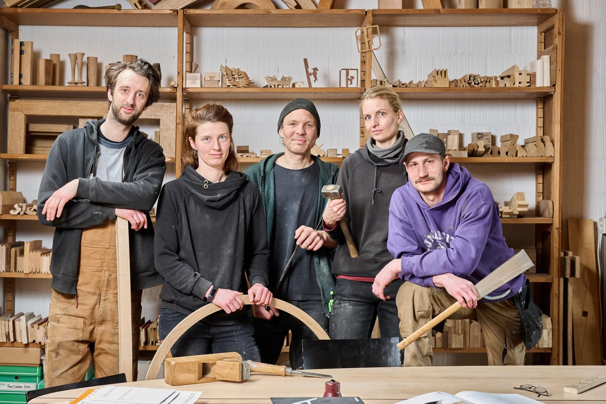 HOLZ_Team_247_rgb HOLZ Team 247 rgb
